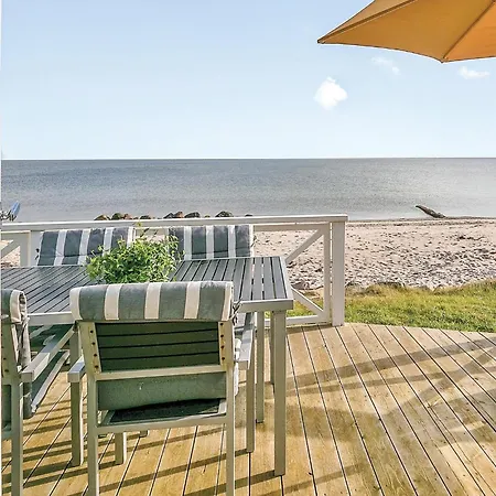 2 Bedroom Stunning In Holiday home Otterup